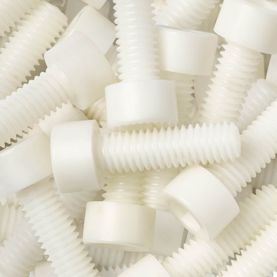 Keramikschrauben (Aluminiumoxid) mit Innensechskant und Zylinderkopf - DIN 912